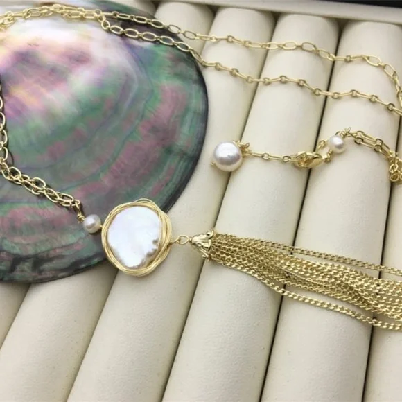 White Coin Pearl Tassels Gold Chain Necklace - Adjustable Length - Picture 3 of 4